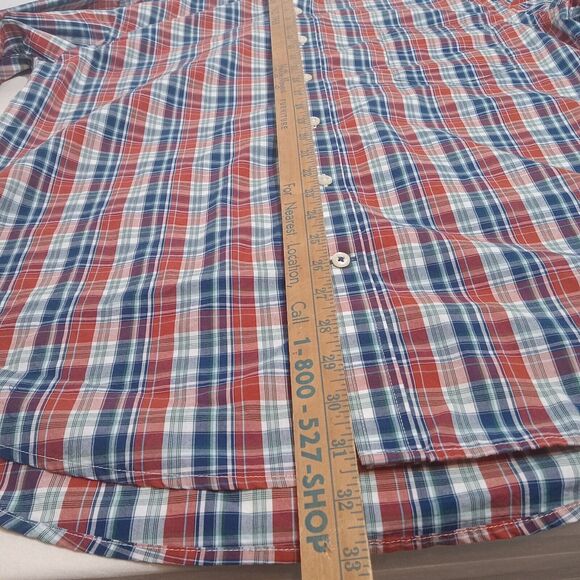 IZOD Size L Lot of 3 Men’s Shirts Long Sleeve Button Up Plaid and Checked - Picture 12 of 12